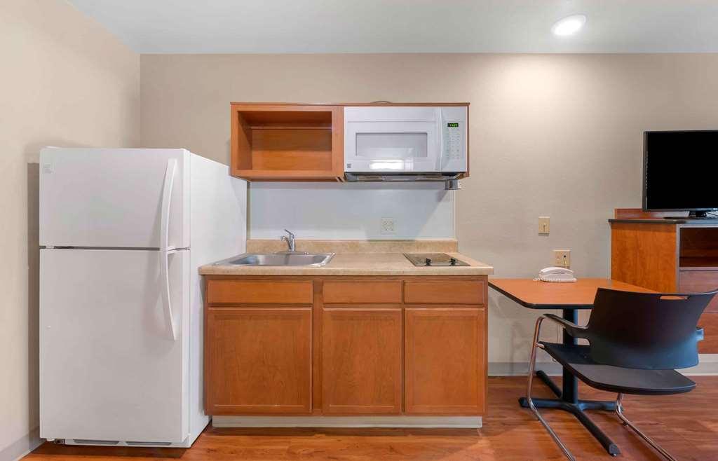 Extended Stay America Select Suites - Jackson - South 拜勒姆 客房 照片